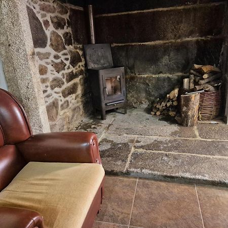 Albergue Rectoral San Mamede Da Pena Exclusive For Pilgrims Negreira Extérieur photo